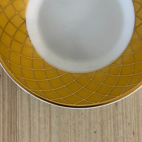 Yau Shing Demitasse Vintage Gold Accent Fine Porcelain Espresso Cup Set - Picture 7 of 8